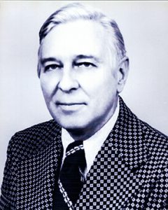 Dr. Curtis L. Turner